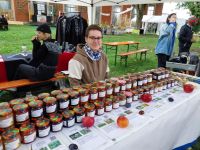Selbstgemachte Marmeladen am Stand des NABU Kaiserslautern